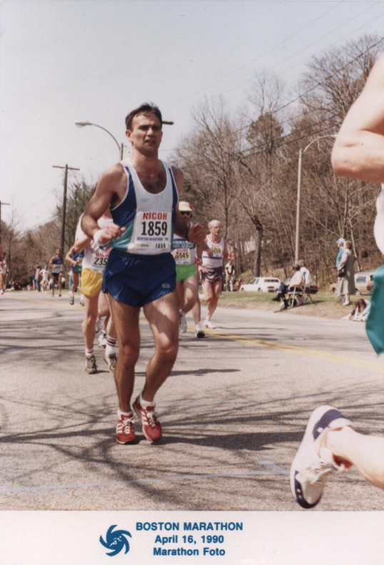 1990, Boston Marathon, &ldquoHeartbreak Hill&rdquo, &ldquoOn the road, again&rdquo . . . five weeks after bilateral hamstring tears, clocking a great time of 2:06 .. . just to get to the starting line!